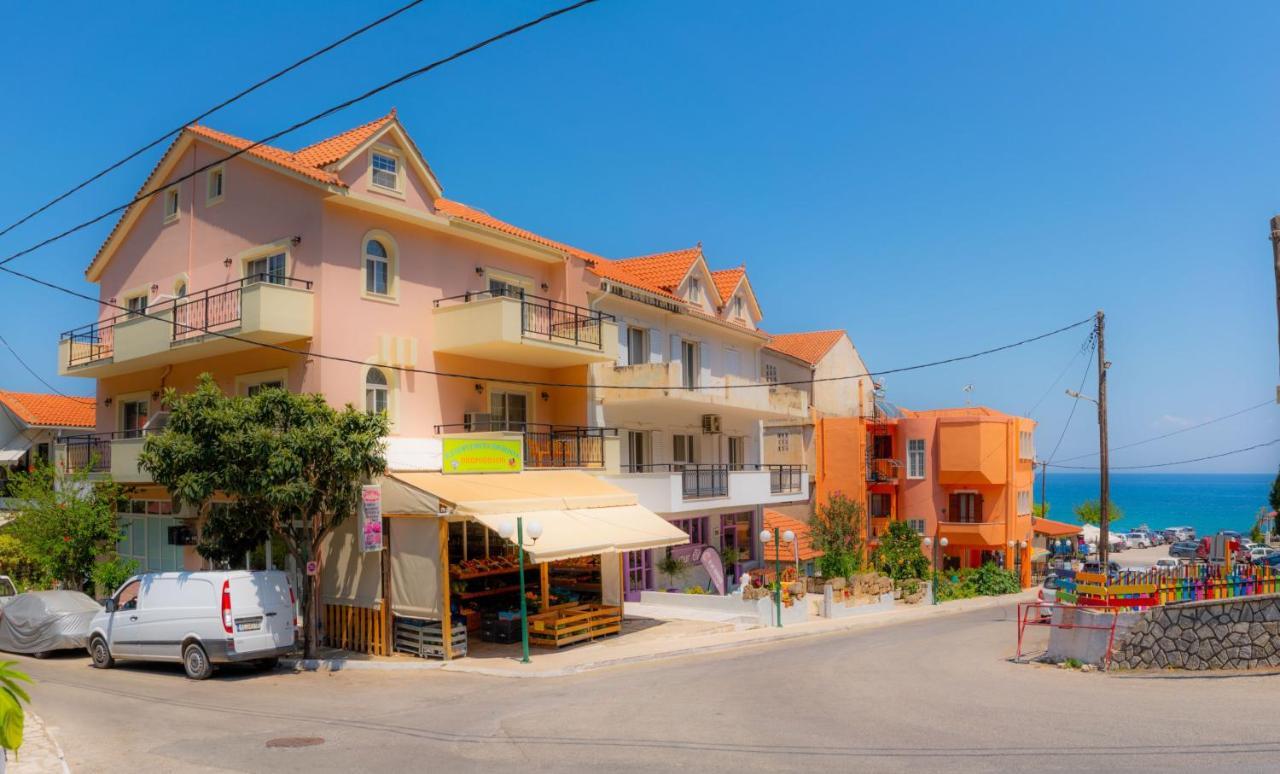 Valsamis Villa Apartments Poros  Extérieur photo