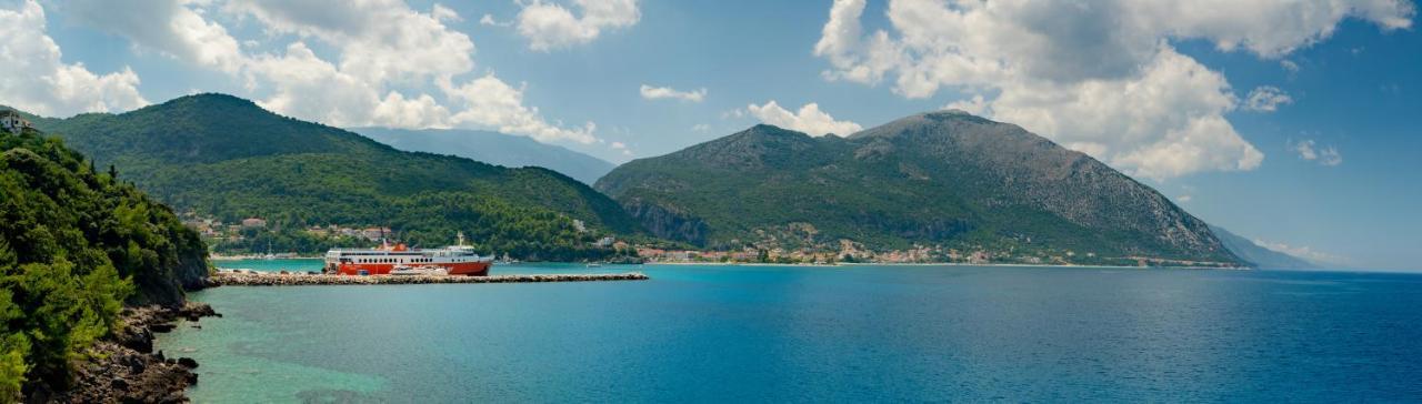 Valsamis Villa Apartments Poros  Extérieur photo
