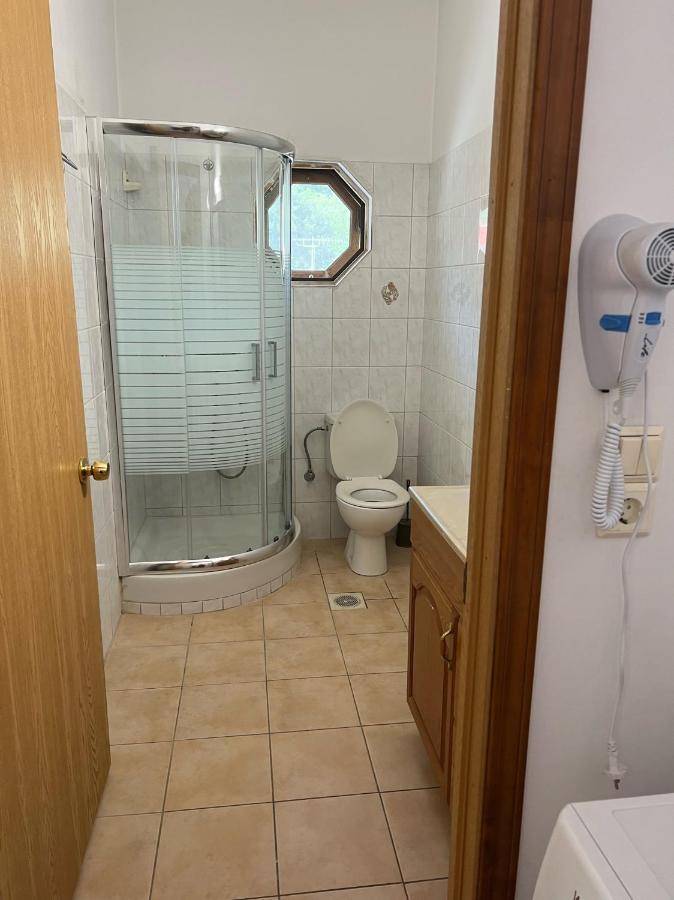 Valsamis Villa Apartments Poros  Extérieur photo